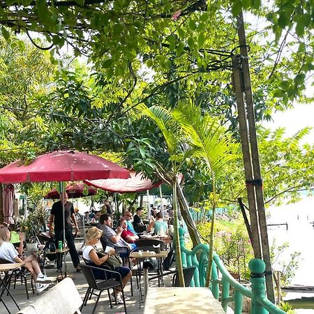 Yen Phu 3S Homestay Ханой Екстериор снимка